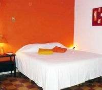 Guest House Nomadas Hostal Room